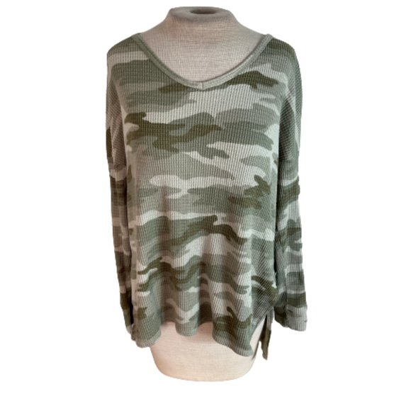 American Eagle Outfitters Tops - AE American Eagle Outfitters Cami Camouflage Waffle Knit Thermal Top Green Small